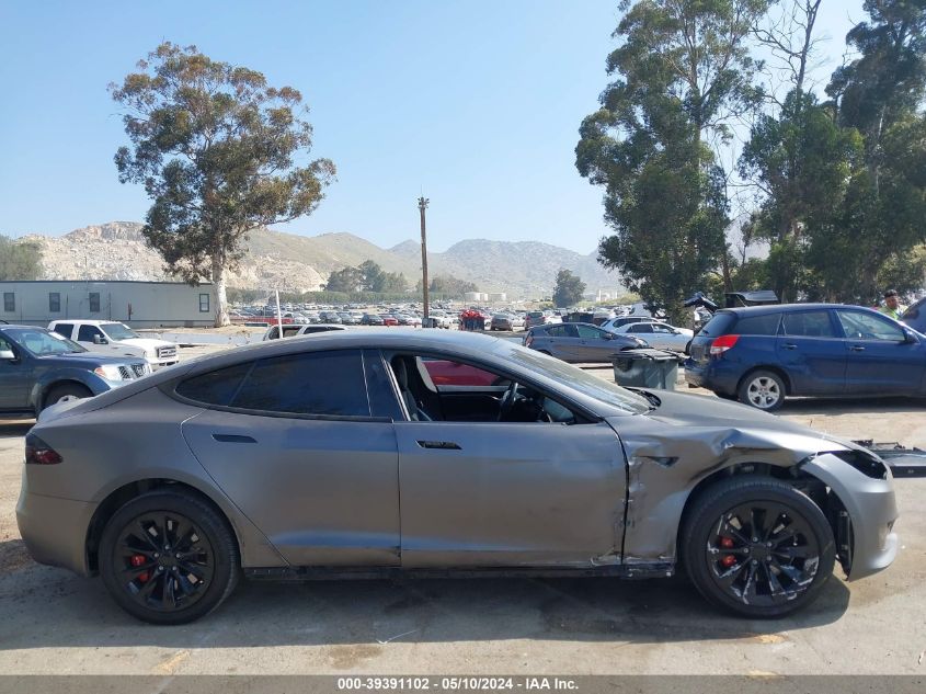 2019 Tesla Model S 100D/75D/Long Range/Standard Range VIN: 5YJSA1E28KF299781 Lot: 39391102