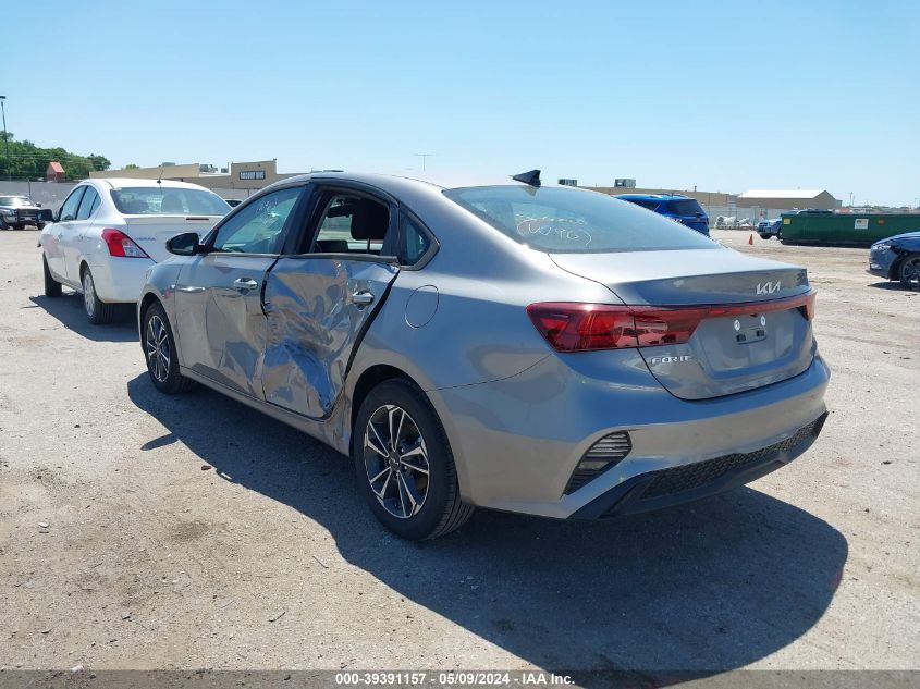 2024 Kia Forte Lxs VIN: 3KPF24AD1RE729979 Lot: 39391157