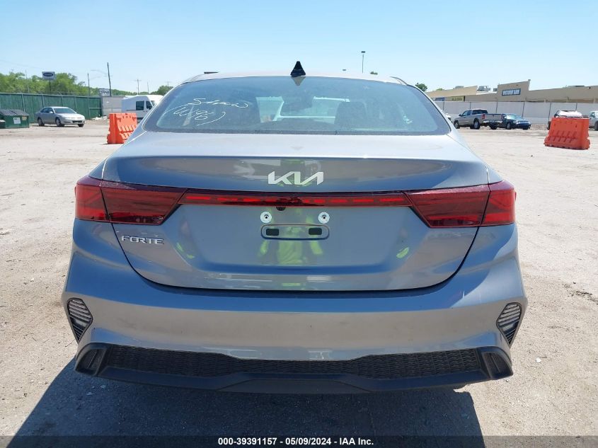 2024 Kia Forte Lxs VIN: 3KPF24AD1RE729979 Lot: 39391157