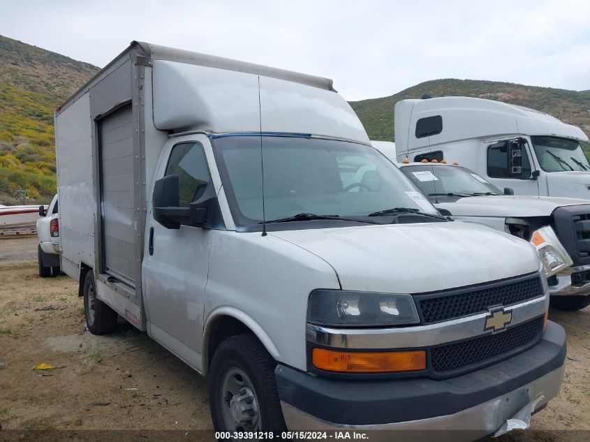 2017 Chevrolet Express Cutaway Work Van VIN: 1GB0GRFG3H1350883 Lot: 39391218