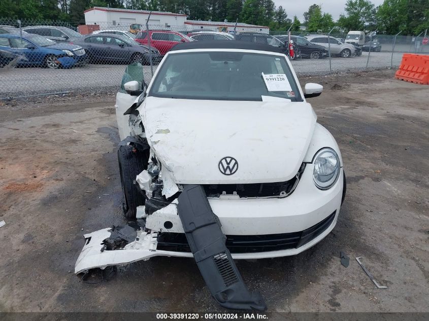 2013 Volkswagen Beetle 2.5L VIN: 3VW5X7AT3DM832337 Lot: 39391220