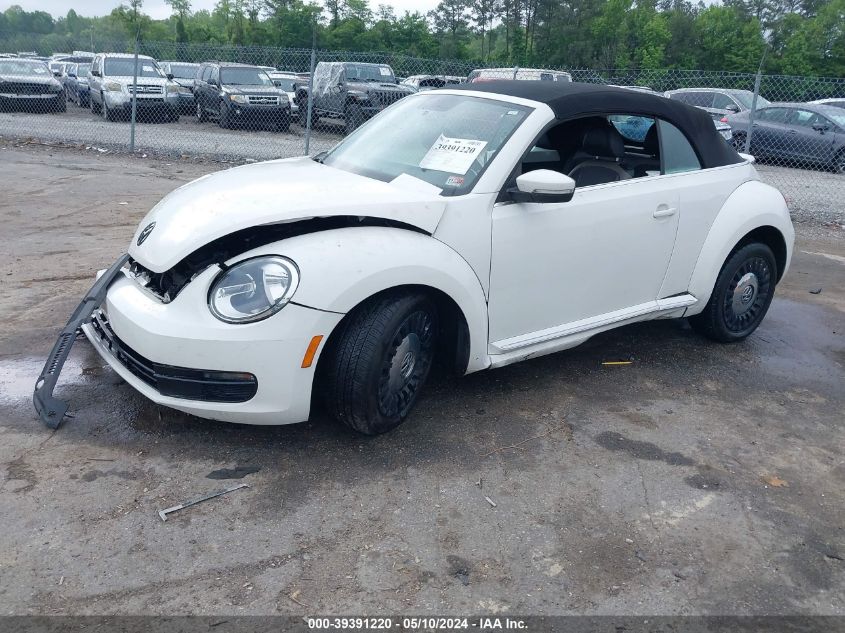 2013 Volkswagen Beetle 2.5L VIN: 3VW5X7AT3DM832337 Lot: 39391220