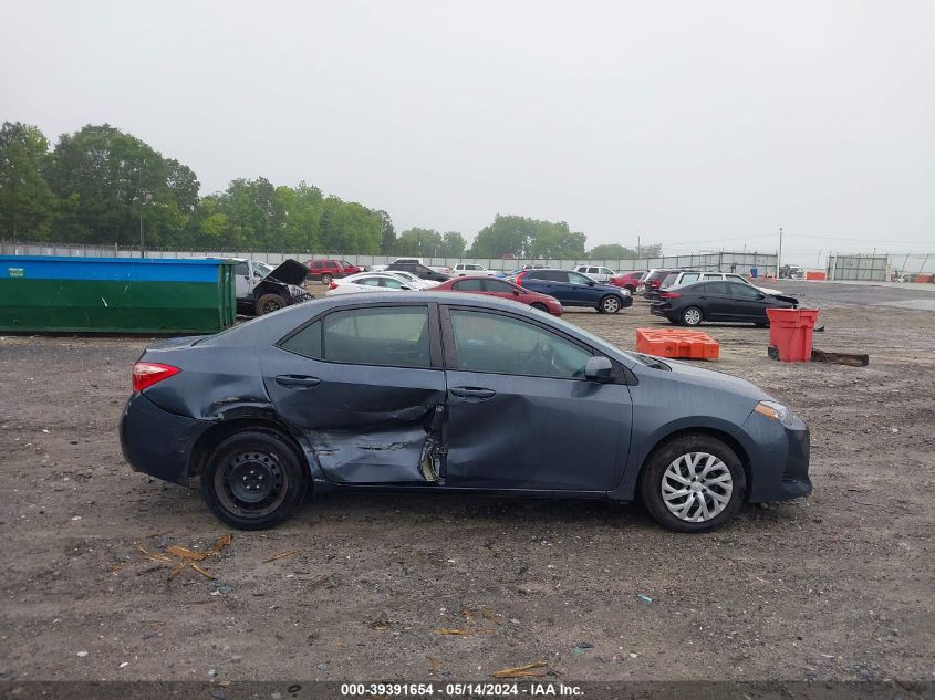 2017 Toyota Corolla Le VIN: 5YFBURHE7HP718003 Lot: 39391654