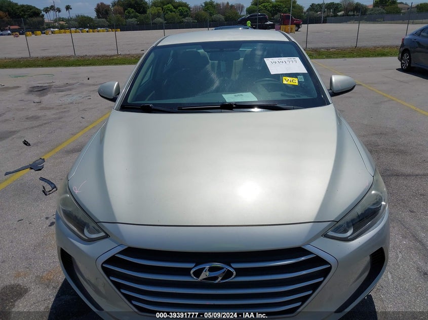 Image 12 of 2017 Hyundai Elantra  salvage vehicle - Lot #39391777 at IAAI
