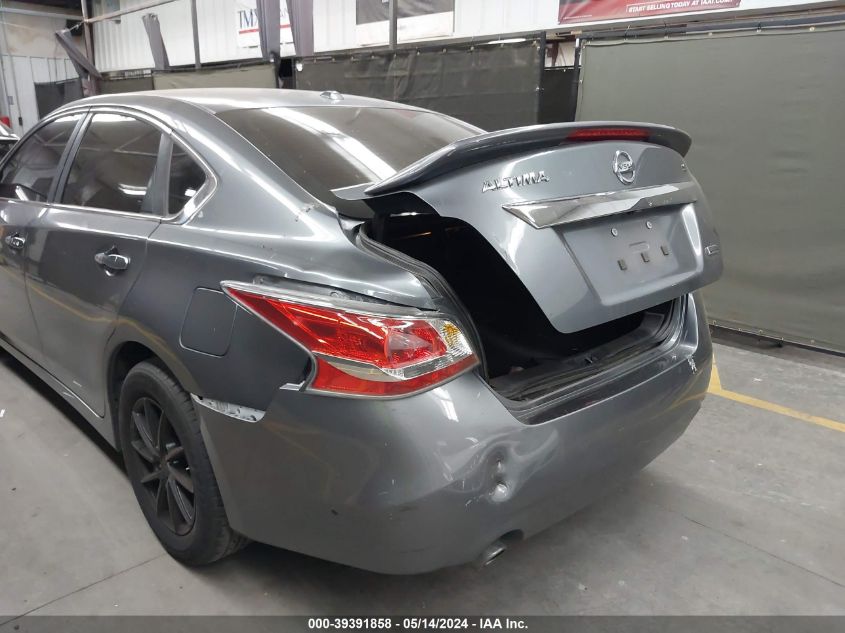 2015 Nissan Altima 2.5/S/Sv/Sl VIN: 1N4AL3AP4FN899133 Lot: 39391858