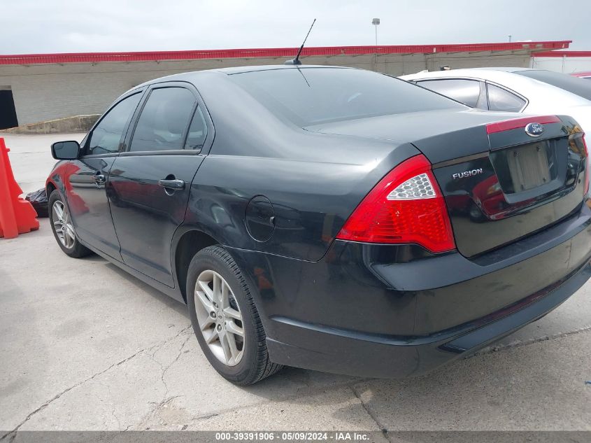 2012 Ford Fusion S VIN: 3FAHP0GA3CR376375 Lot: 39391906