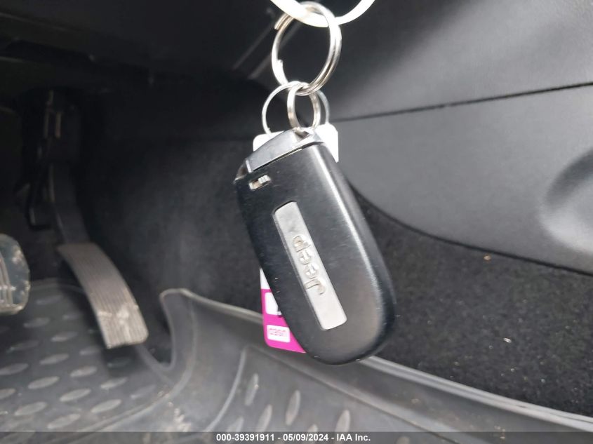 2015 Jeep Grand Cherokee Altitude VIN: 1C4RJFAG0FC924450 Lot: 39391911