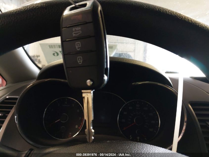 2017 Kia Forte Lx VIN: 3KPFL4A75HE027248 Lot: 39391976