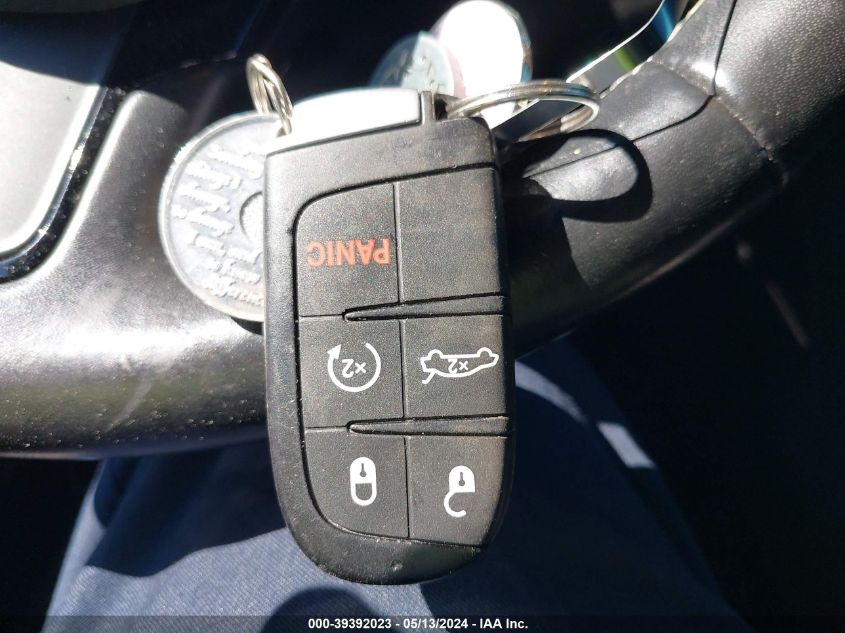 2019 Chrysler 300 300S VIN: 2C3CCABG1KH697685 Lot: 39392023