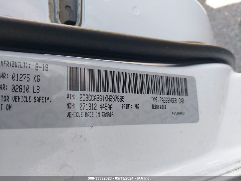 2019 Chrysler 300 300S VIN: 2C3CCABG1KH697685 Lot: 39392023