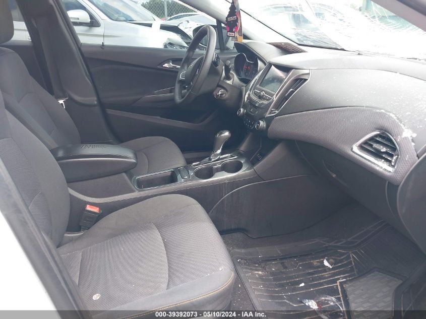 VIN 3G1BC6SM2KS596820 2019 CHEVROLET CRUZE LS