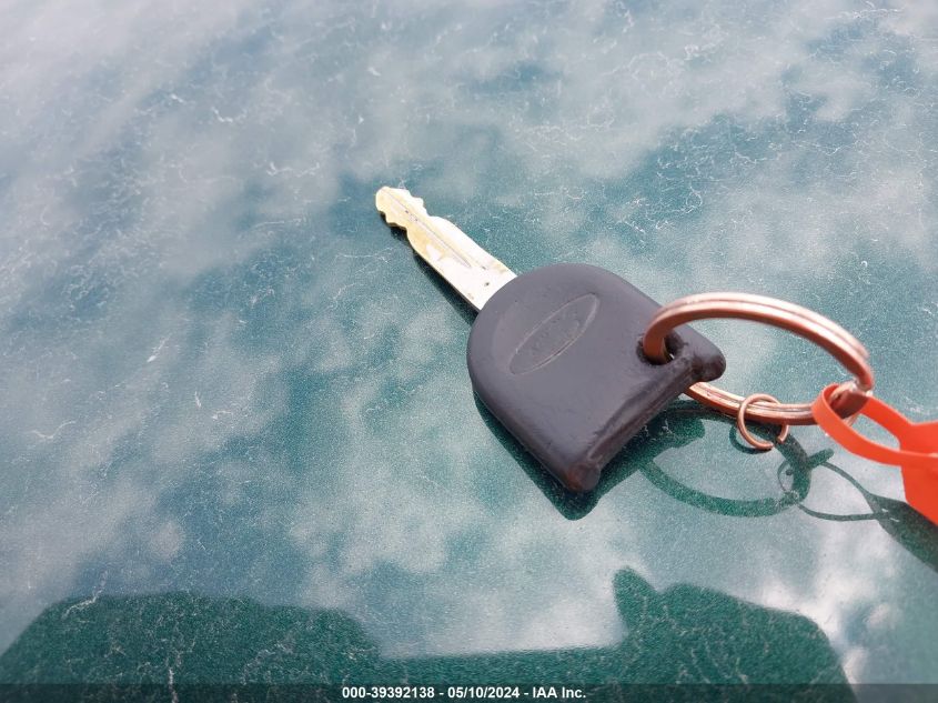 2007 Ford Mustang V6 Deluxe/V6 Premium VIN: 1ZVFT80NX75338124 Lot: 39392138