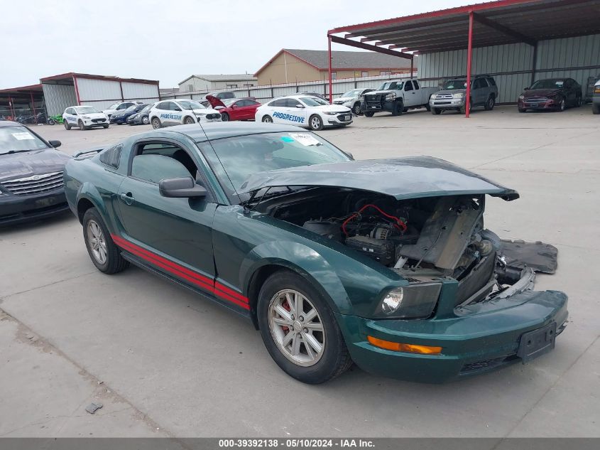 2007 Ford Mustang V6 Deluxe/V6 Premium VIN: 1ZVFT80NX75338124 Lot: 39392138