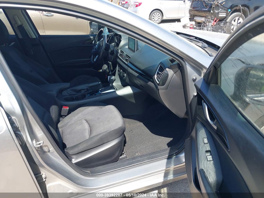 2016 MAZDA MAZDA3 SPORT - JM1BM1U76G1293823