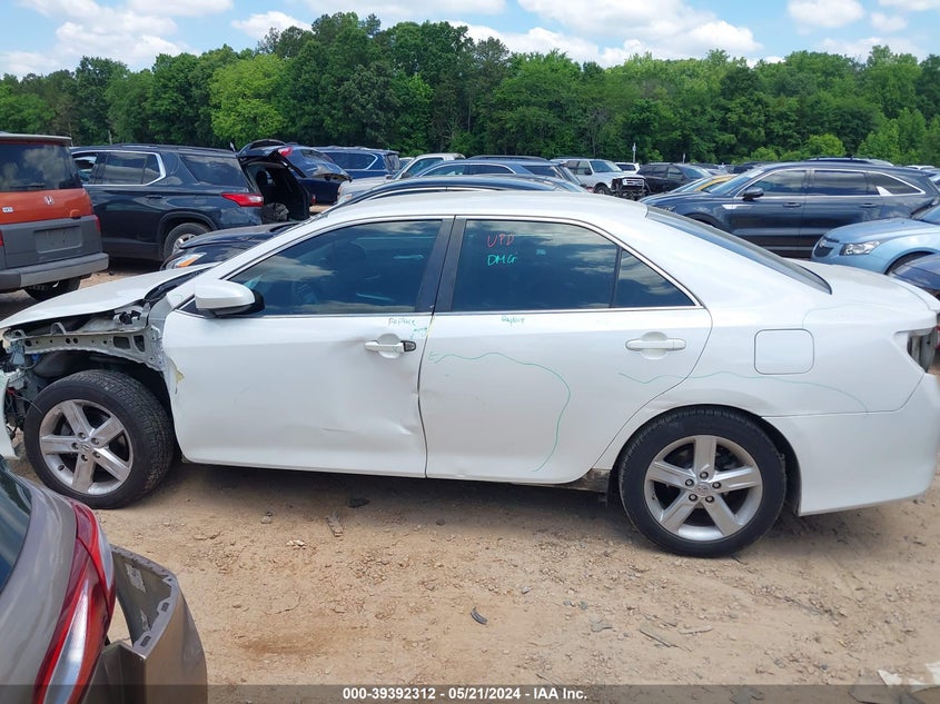 2014 Toyota Camry Se VIN: 4T1BF1FK0EU460146 Lot: 39392312