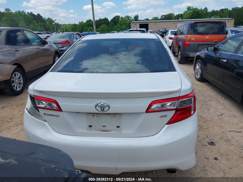 2014 Toyota Camry Se VIN: 4T1BF1FK0EU460146 Lot: 39392312