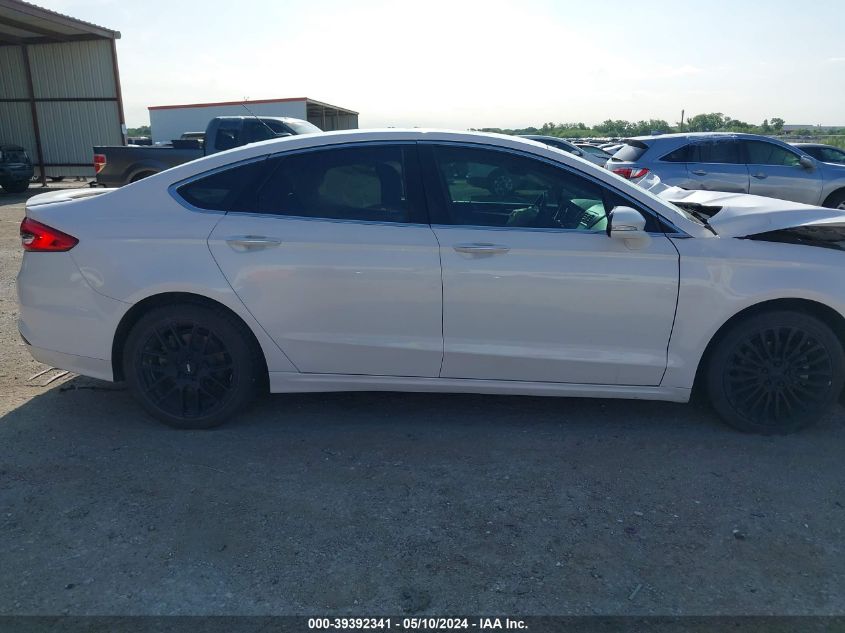 2017 Ford Fusion Hybrid Titanium VIN: 3FA6P0RU2HR360268 Lot: 39392341