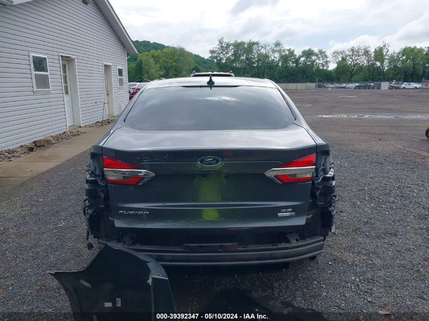 2020 Ford Fusion Se VIN: 3FA6P0T90LR173012 Lot: 39392347