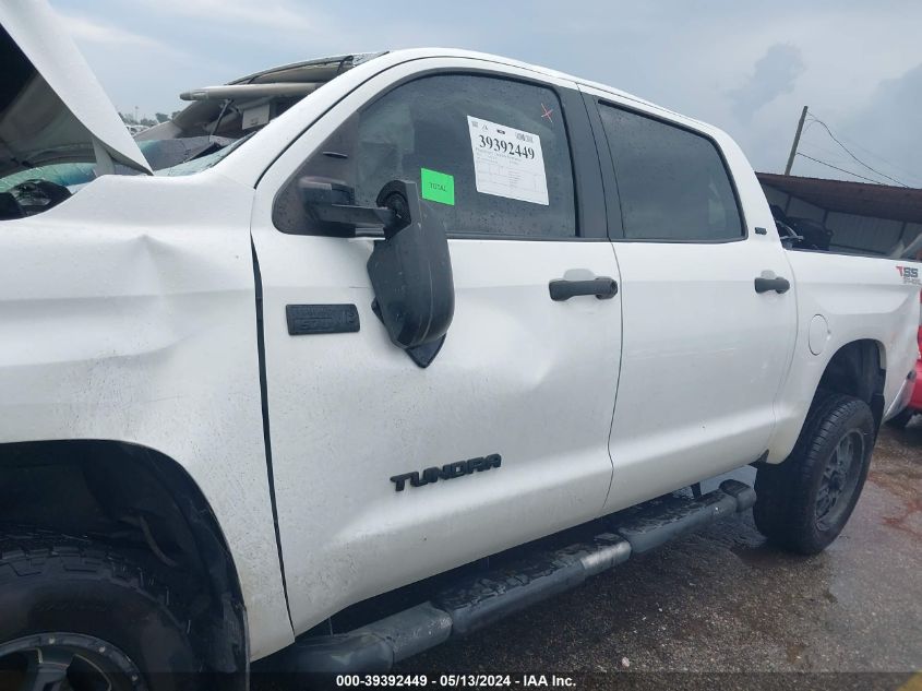 2017 Toyota Tundra Sr5 5.7L V8 VIN: 5TFEW5F19HX217308 Lot: 39392449