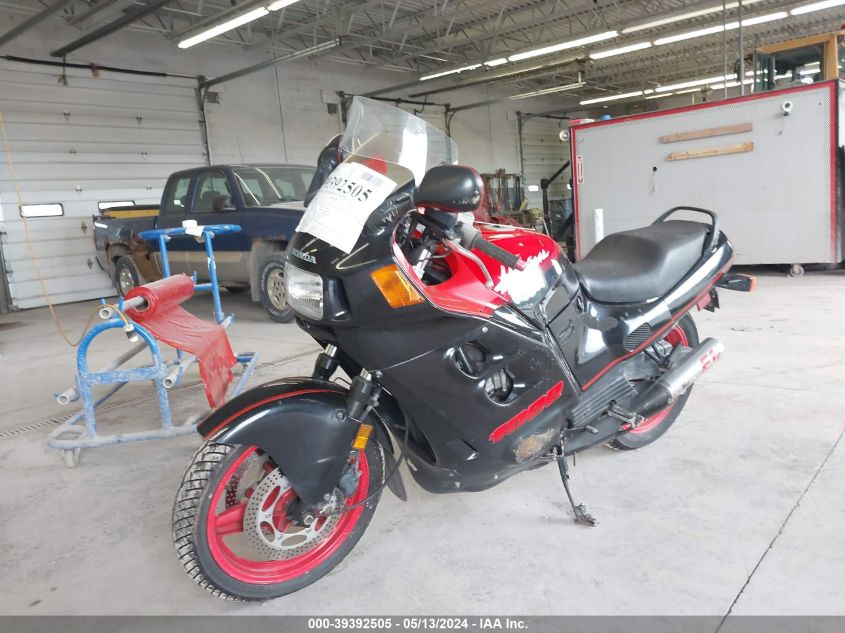 1988 Honda Cbr1000 F VIN: 1HFSC2108JA101332 Lot: 39392505