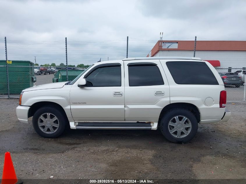 2004 Cadillac Escalade Standard VIN: 1GYEK63N44R266854 Lot: 39392516