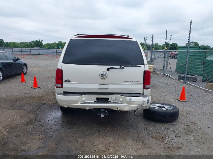 2004 Cadillac Escalade Standard VIN: 1GYEK63N44R266854 Lot: 39392516