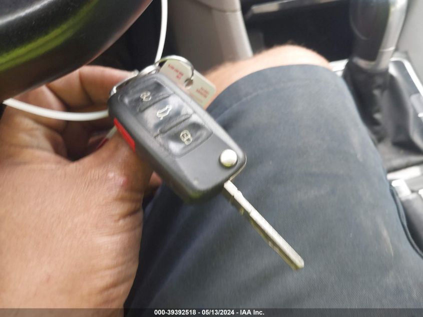 2016 Volkswagen Passat 1.8T Se VIN: 1VWBS7A3XGC017849 Lot: 39392518