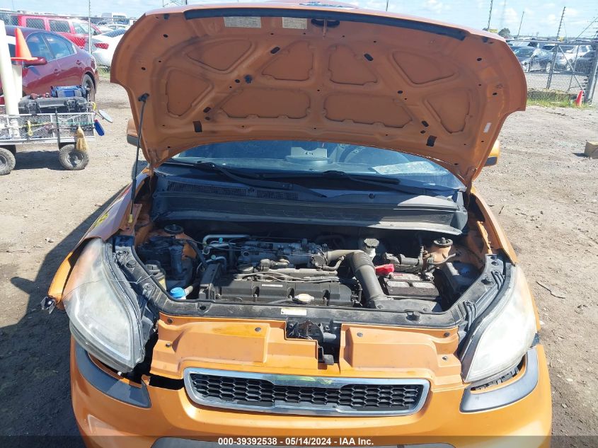 2011 Kia Soul + VIN: KNDJT2A23B7212909 Lot: 39392538