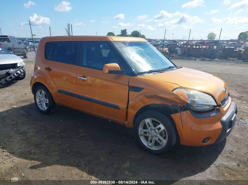 2011 Kia Soul + VIN: KNDJT2A23B7212909 Lot: 39392538