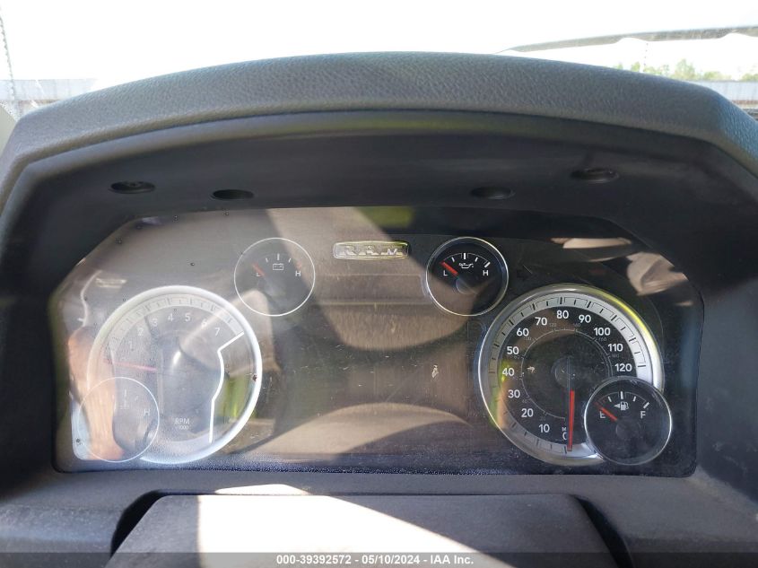 2019 Ram 1500 Classic Big Horn 4X4 6'4 Box VIN: 1C6RR7TT6KS530807 Lot: 39392572