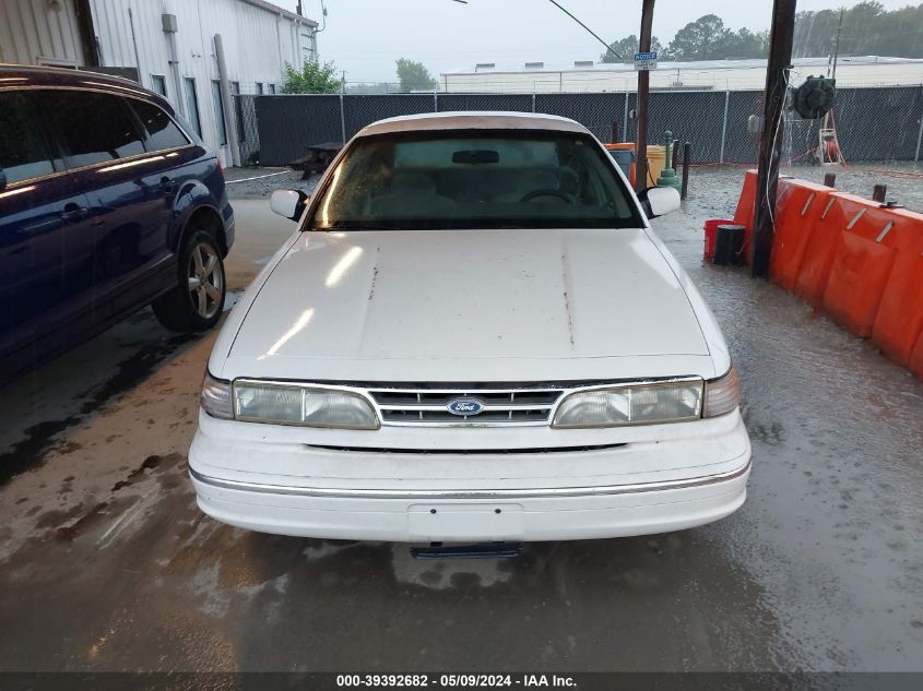 1996 Ford Crown Victoria VIN: 2FALP73W7TX213444 Lot: 39392682