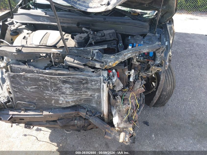 2010 Hyundai Santa Fe Limited V6 VIN: 5NMSK4AG0AH380562 Lot: 39392685