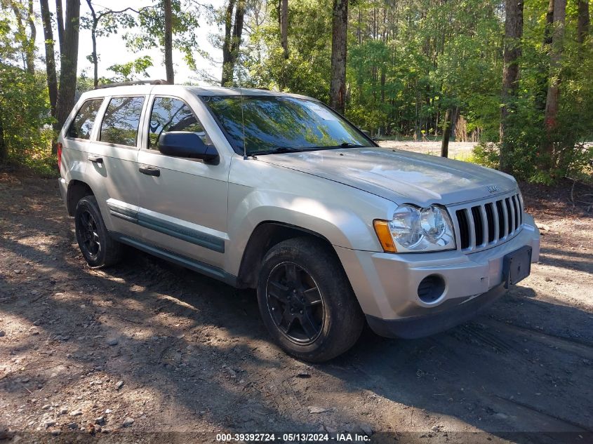 2005 Jeep Grand Cherokee Laredo VIN: 1J4GR48K15C652496 Lot: 39392724