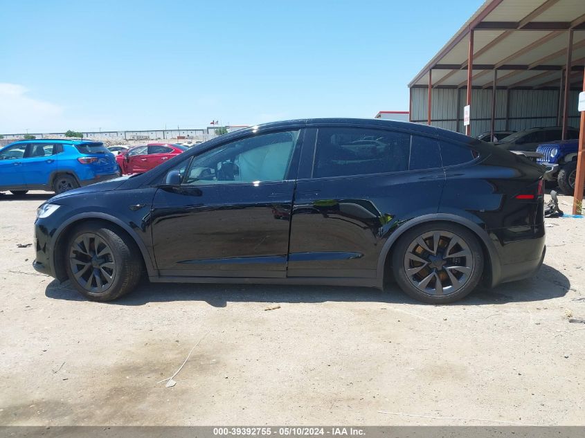 2022 Tesla Model X VIN: 7SAXCDE5XNF349499 Lot: 39392755