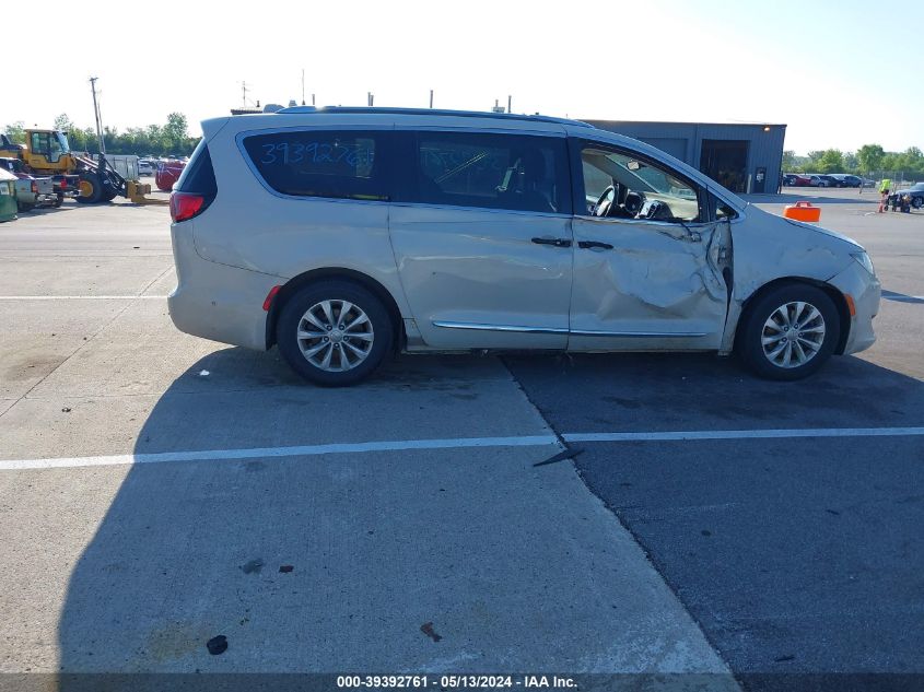 2017 Chrysler Pacifica Limited VIN: 2C4RC1GG7HR650646 Lot: 39392761