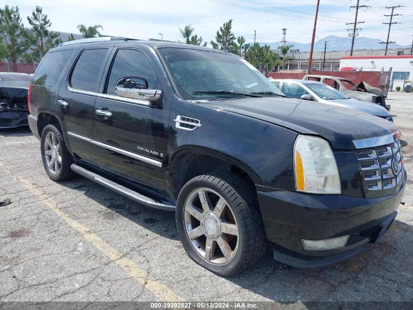 2008 Cadillac Escalade Standard VIN: 1GYEC63838R188998 Lot: 39392827