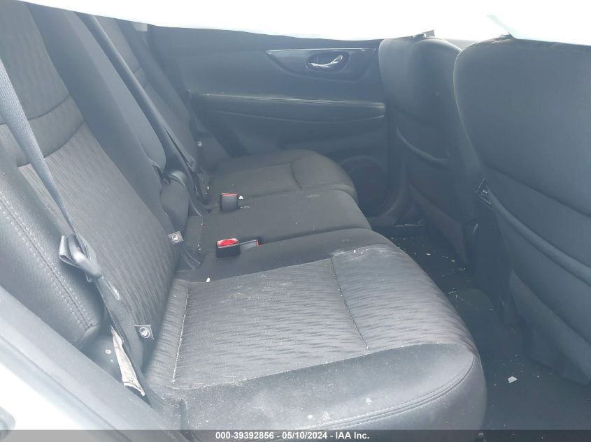 2017 Nissan Rogue S VIN: 5N1AT2MT2HC838077 Lot: 39392856