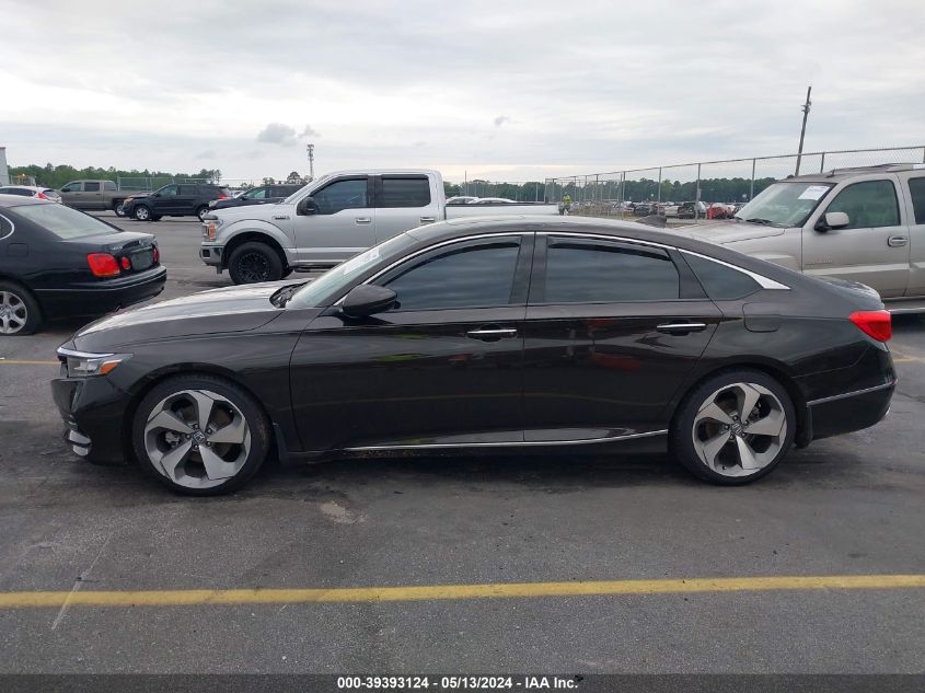 2018 Honda Accord Touring VIN: 1HGCV1F97JA019040 Lot: 39393124