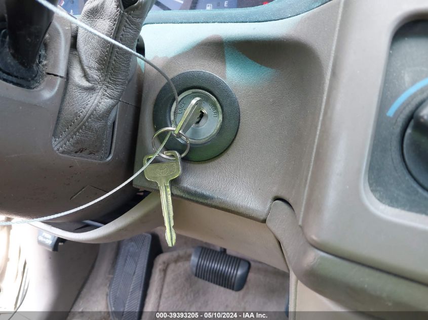 2001 Toyota Sienna Ce VIN: 4T3ZF19C21U346265 Lot: 39393205