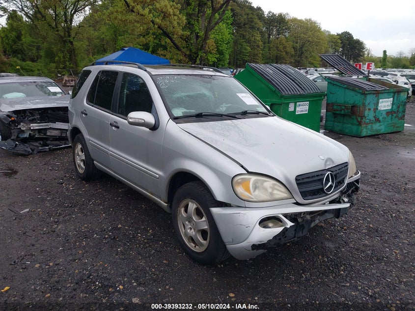 2005 Mercedes-Benz Ml 350 4Matic VIN: 4JGAB57E55A556072 Lot: 39393232