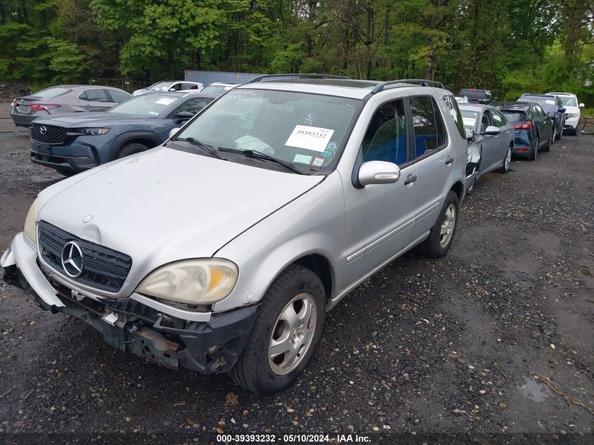 2005 Mercedes-Benz Ml 350 4Matic VIN: 4JGAB57E55A556072 Lot: 39393232