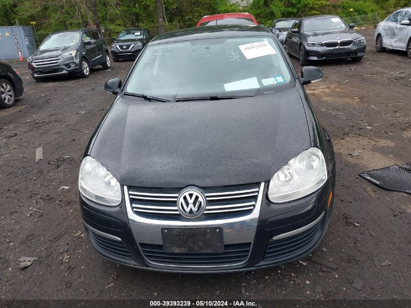 2010 Volkswagen Jetta S VIN: 3VWJZ7AJ3AM002024 Lot: 39393239