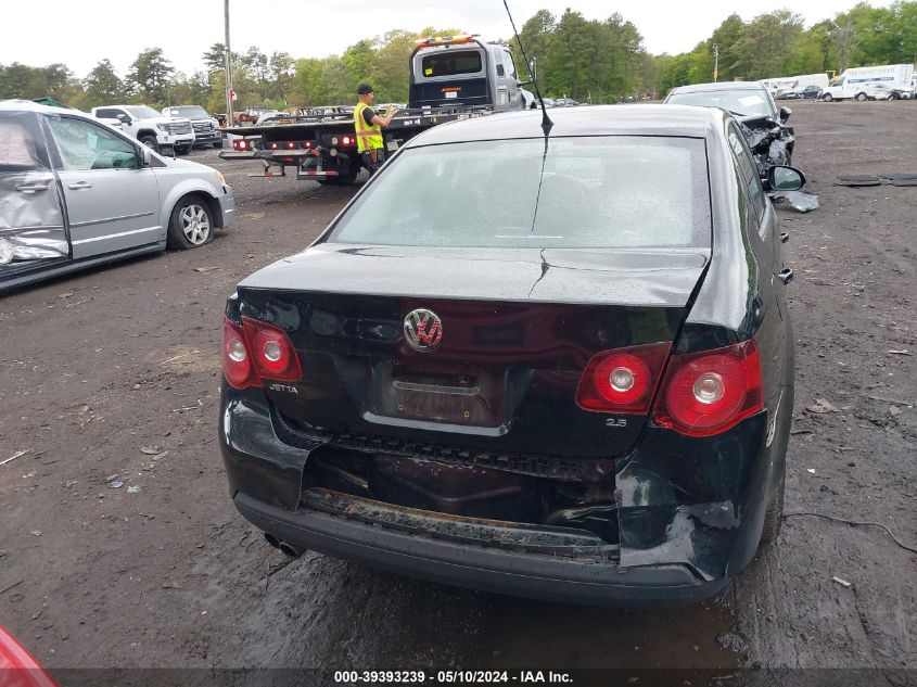 2010 Volkswagen Jetta S VIN: 3VWJZ7AJ3AM002024 Lot: 39393239