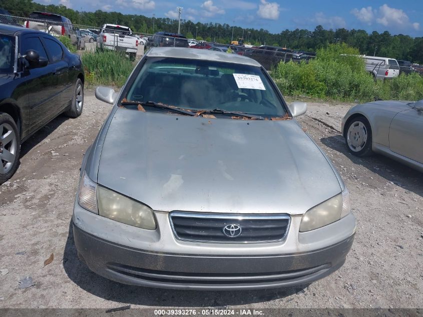 2000 Toyota Camry Le VIN: 4T1BG22K2YU000516 Lot: 39393276