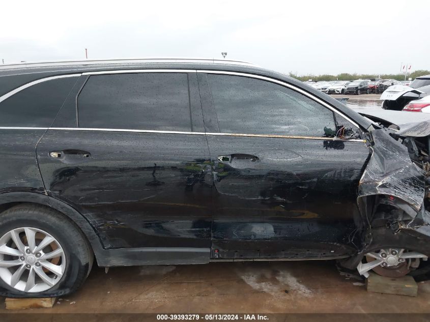 2018 Kia Sorento 2.4L Lx VIN: 5XYPG4A33JG385415 Lot: 39393279