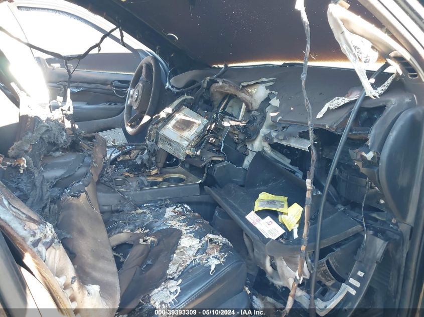 2011 Jeep Grand Cherokee Laredo VIN: 1J4RR4GT9BC633547 Lot: 39393309