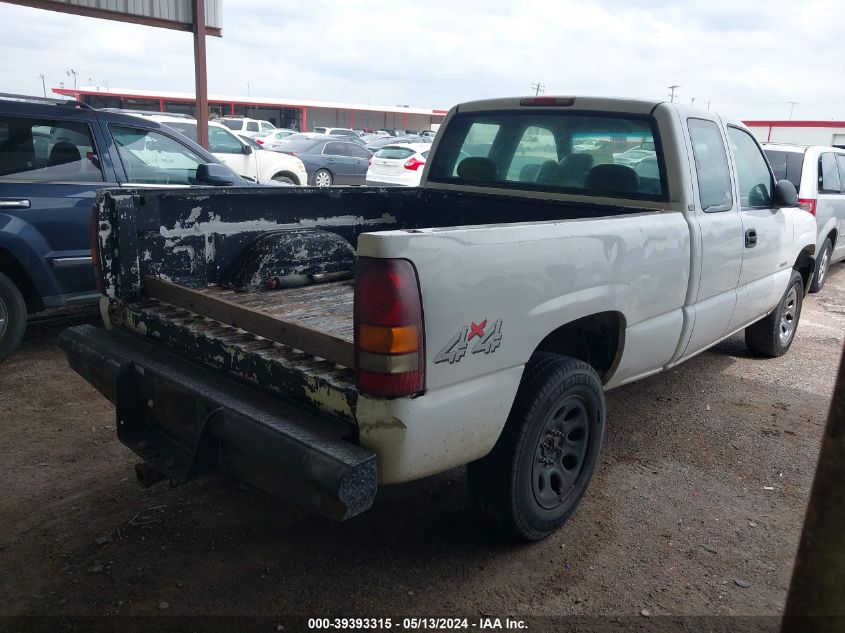 2000 Chevrolet Silverado 1500 VIN: 1GCEK19T3YE213686 Lot: 39393315