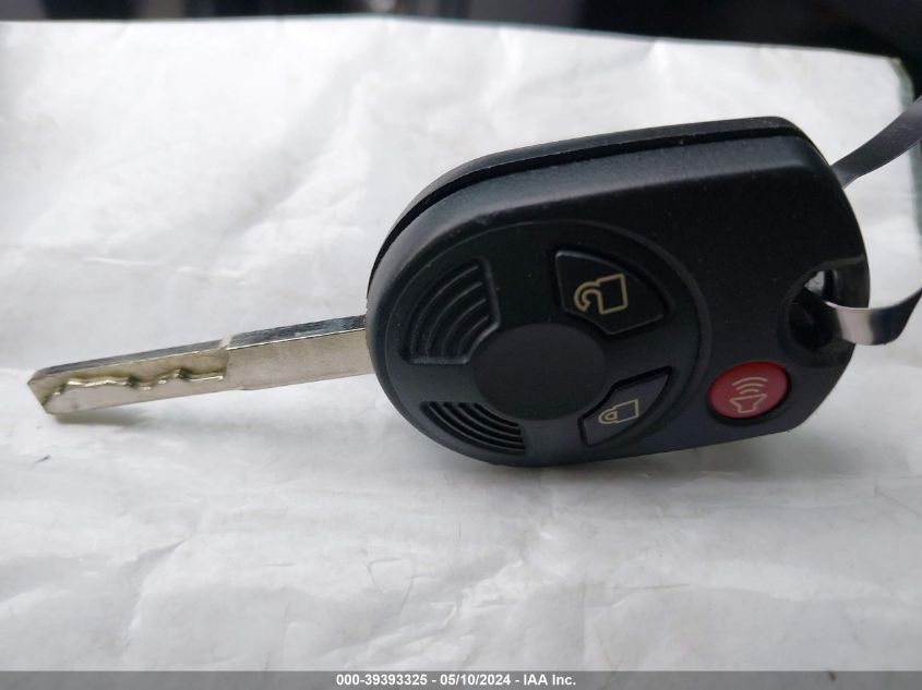 2017 Ford Escape S VIN: 1FMCU0F73HUA75328 Lot: 39393325