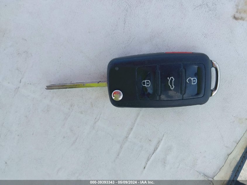 2015 Volkswagen Tiguan Se VIN: WVGAV7AX8FW608697 Lot: 39393343