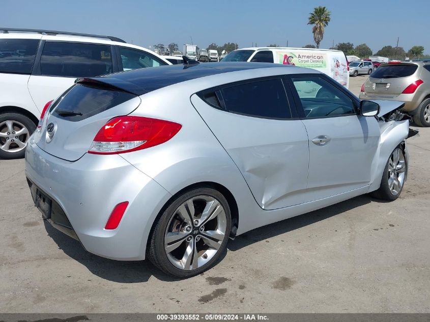 2013 Hyundai Veloster Base W/Black VIN: KMHTC6AD7DU159312 Lot: 39393552